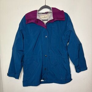 Vintage L.L. Bean Women's Blue and Purple  Rain Jacket Women's Small